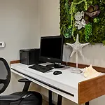 Holiday Inn Express Newport Beach By Ihg