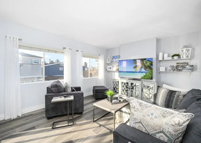 1 Bedroom Apartment In The Back Of Our Oceanfront Home
