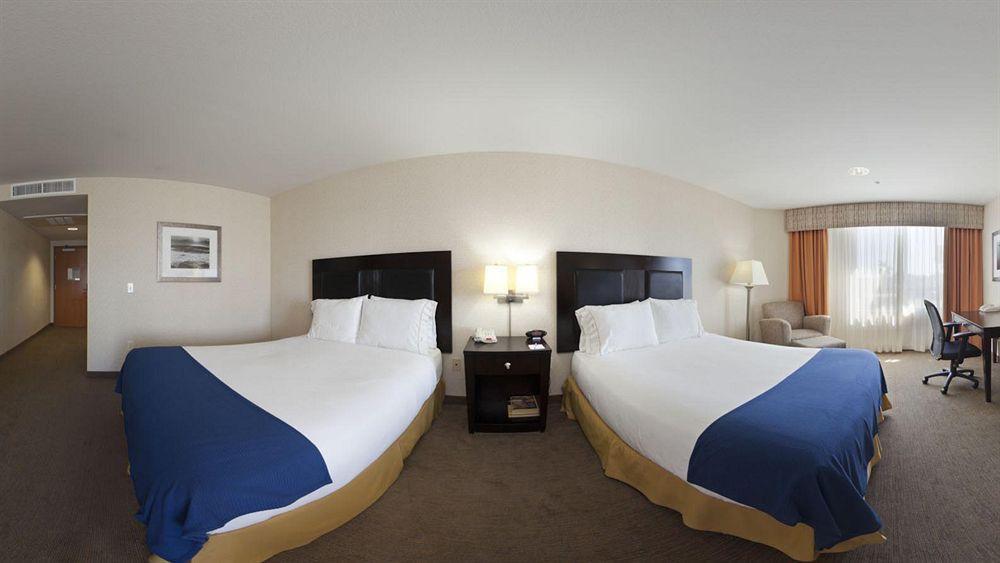 Express Newport By Ihg Resort Newport Beach