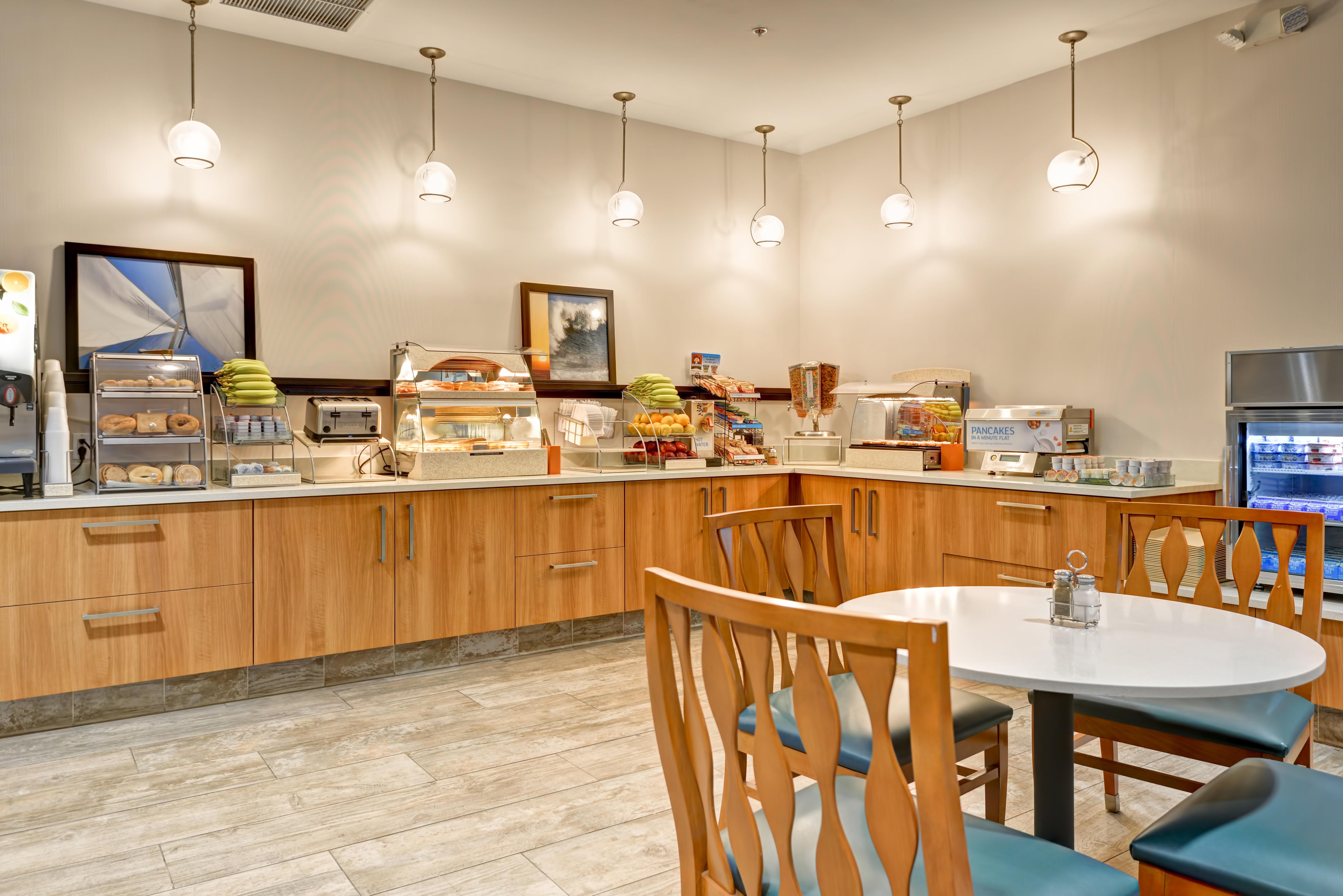 Express Newport By Ihg 3*