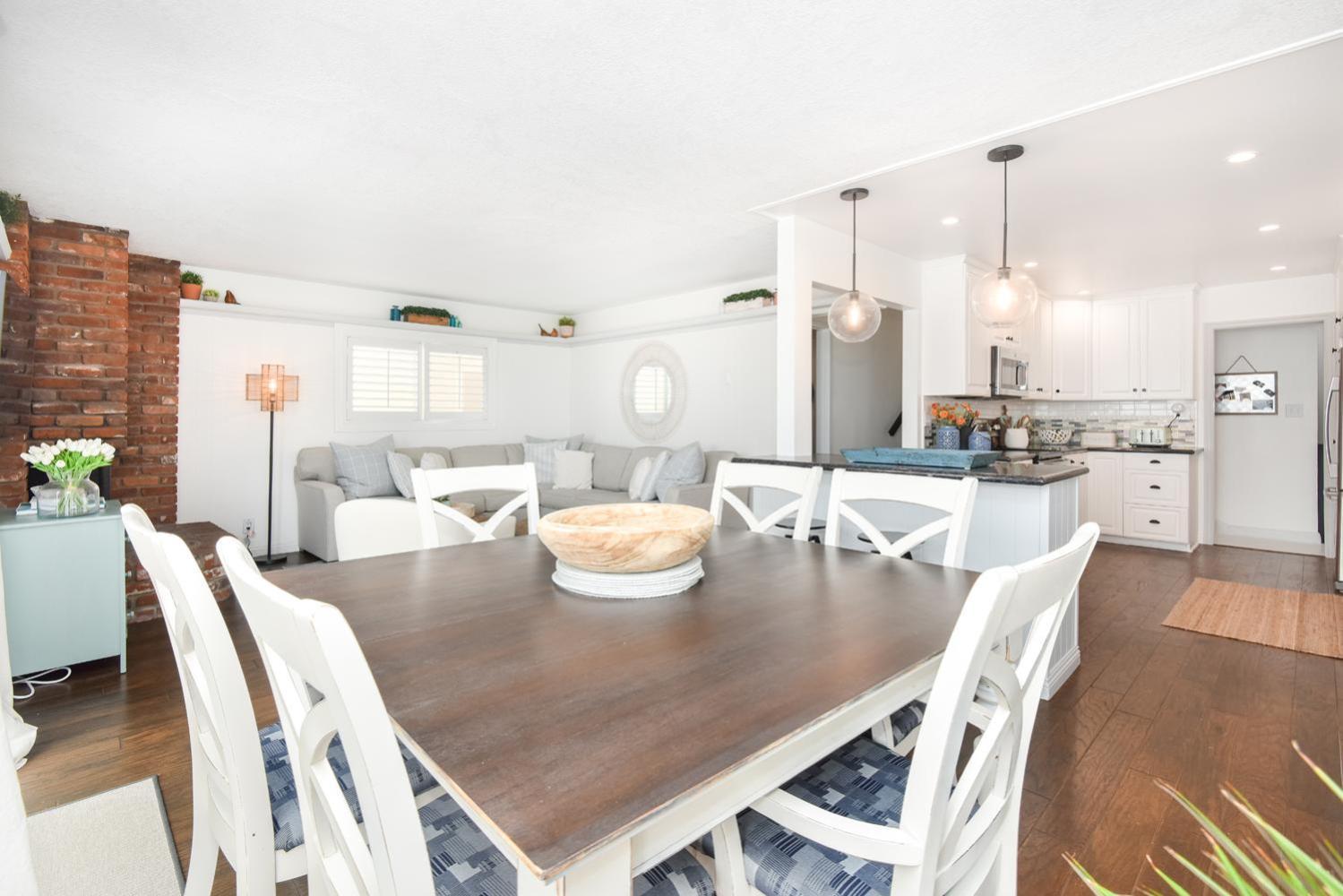 4 Bedroom Oceanfront With Giant Patio On The