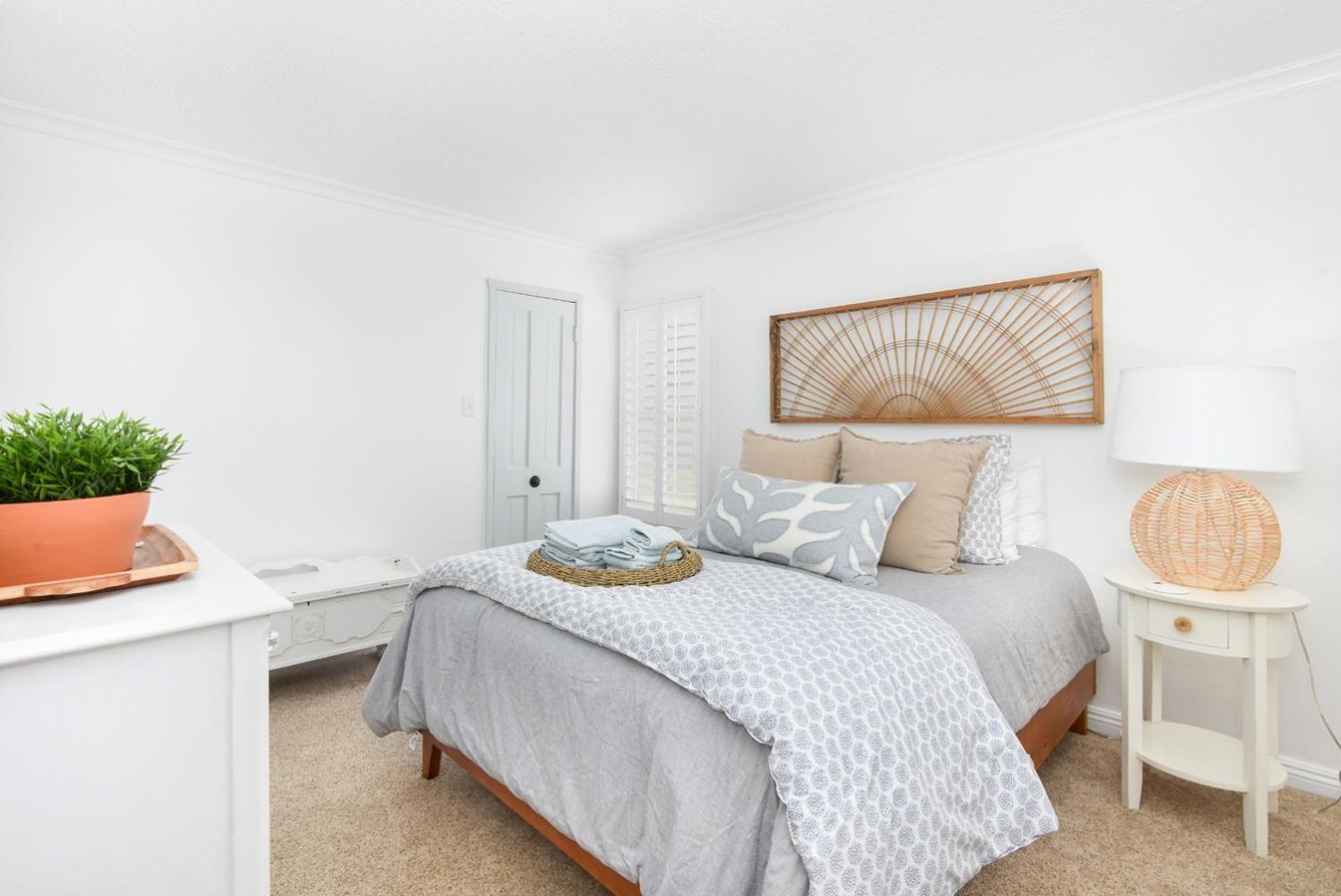 4 Bedroom Oceanfront With Giant Patio On The Holiday home Newport Beach