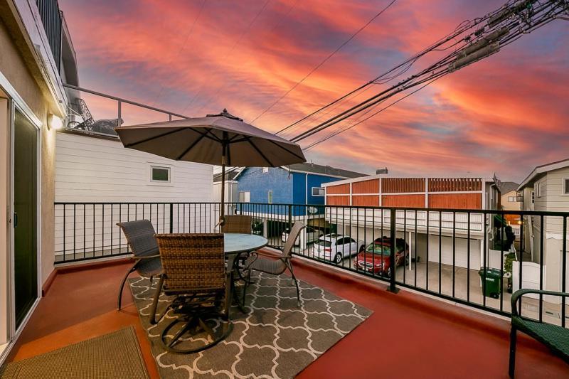 6 Bedroom With Rooftop Deck Between The Bay & The
