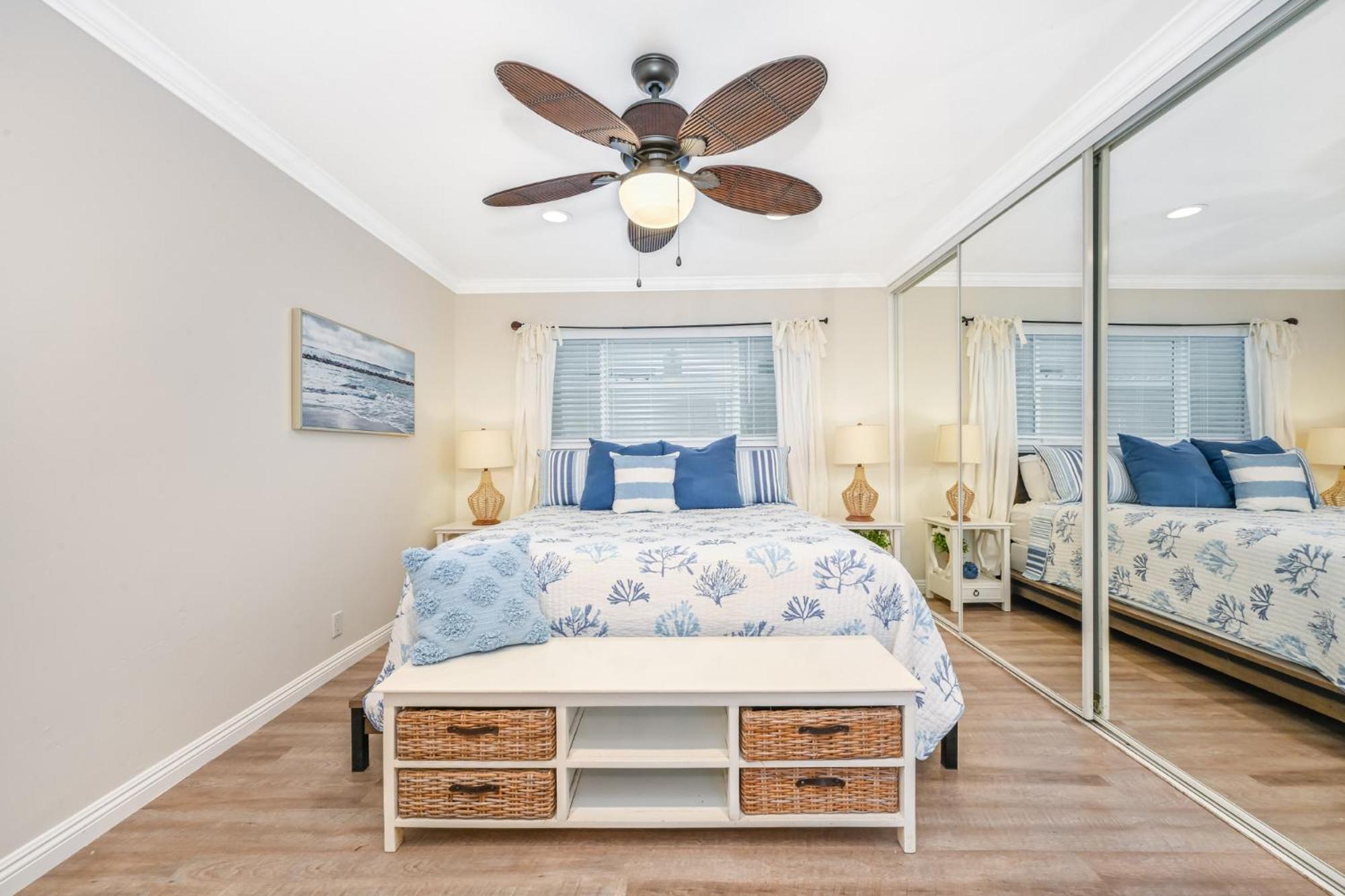 Three Bedroom On 36th With Indoor Outdoor Living *
