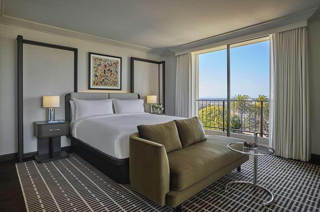 Pendry Newport Hotel *