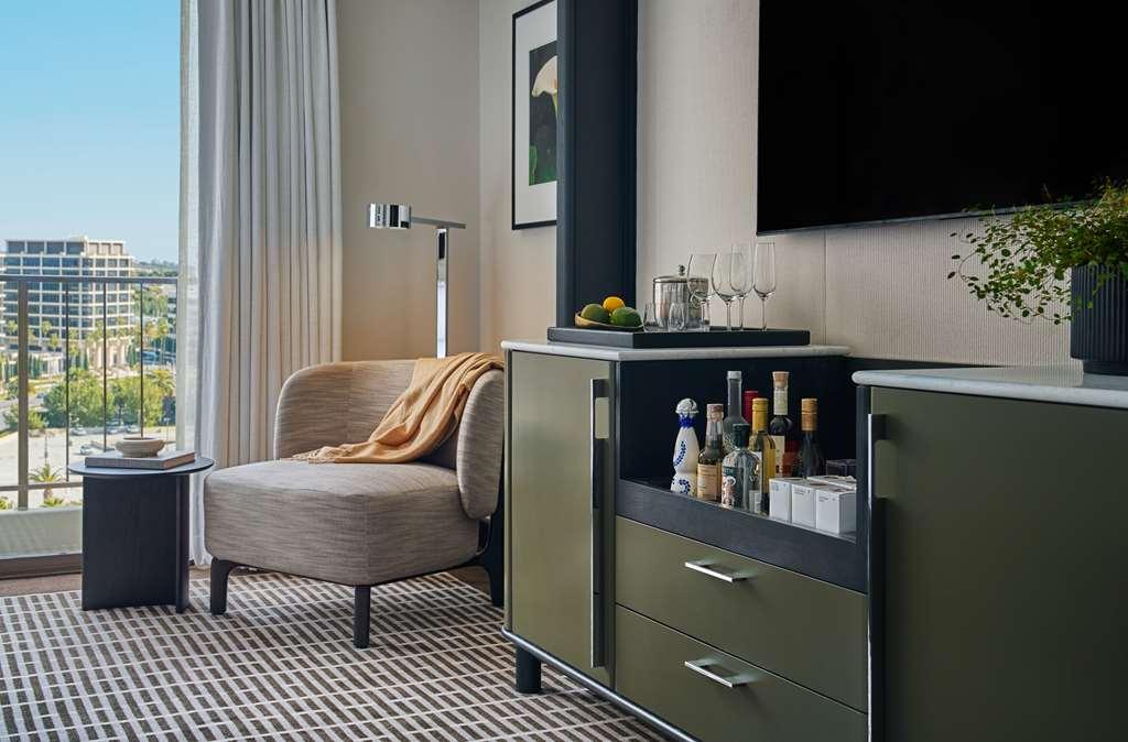 Pendry Newport Hotel