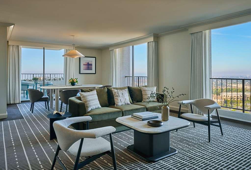 Pendry Newport *