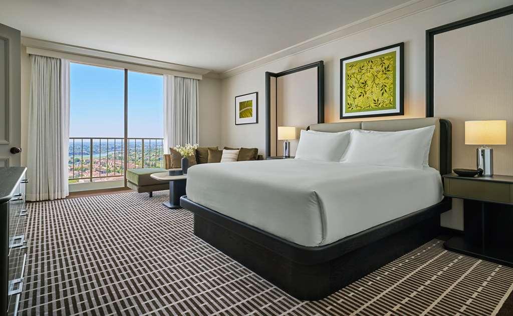 Pendry Newport Hotel Newport Beach