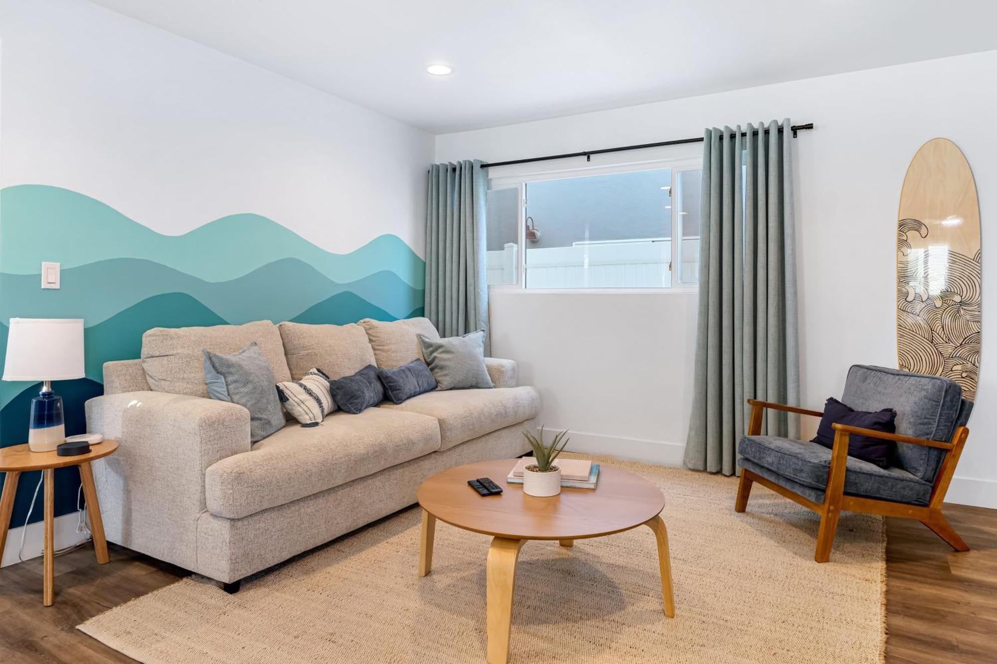 Holiday home Steps To 2 Homes In 1 - Sleeps 19 Outdoor Space Walk To Shops Dining