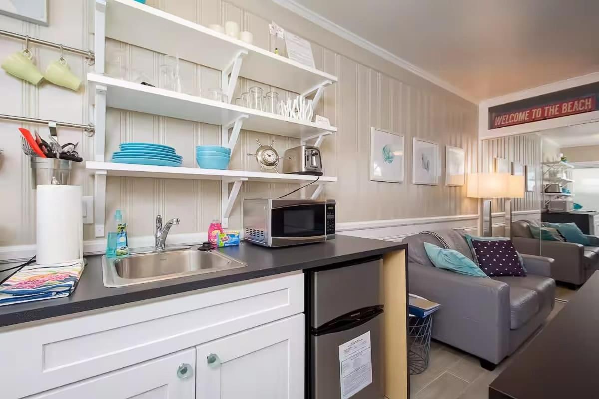 Holiday home Prime Newport Location Bay Access Walk To Fun Zone Dining Edgewater C Newport Beach