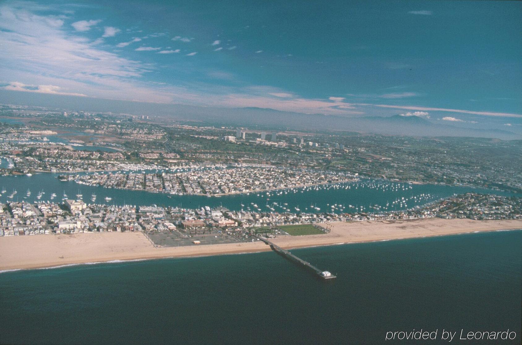 Resort Express Newport By Ihg Newport Beach