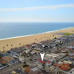 1000#3 Renovated Home By Beach & Sand - Ac & More!