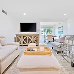 Balboa Island Diamond Resort Compound