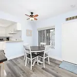 1 Bedroom Apartment In The Back Of Our Oceanfront Home