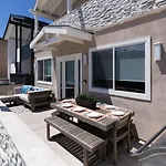 Balboa Peninsula Beach House Fireplace Bikes