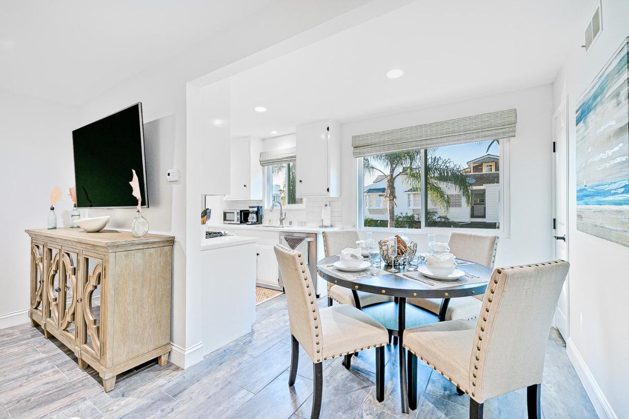 Balboa Island Diamond Compound * Newport Beach