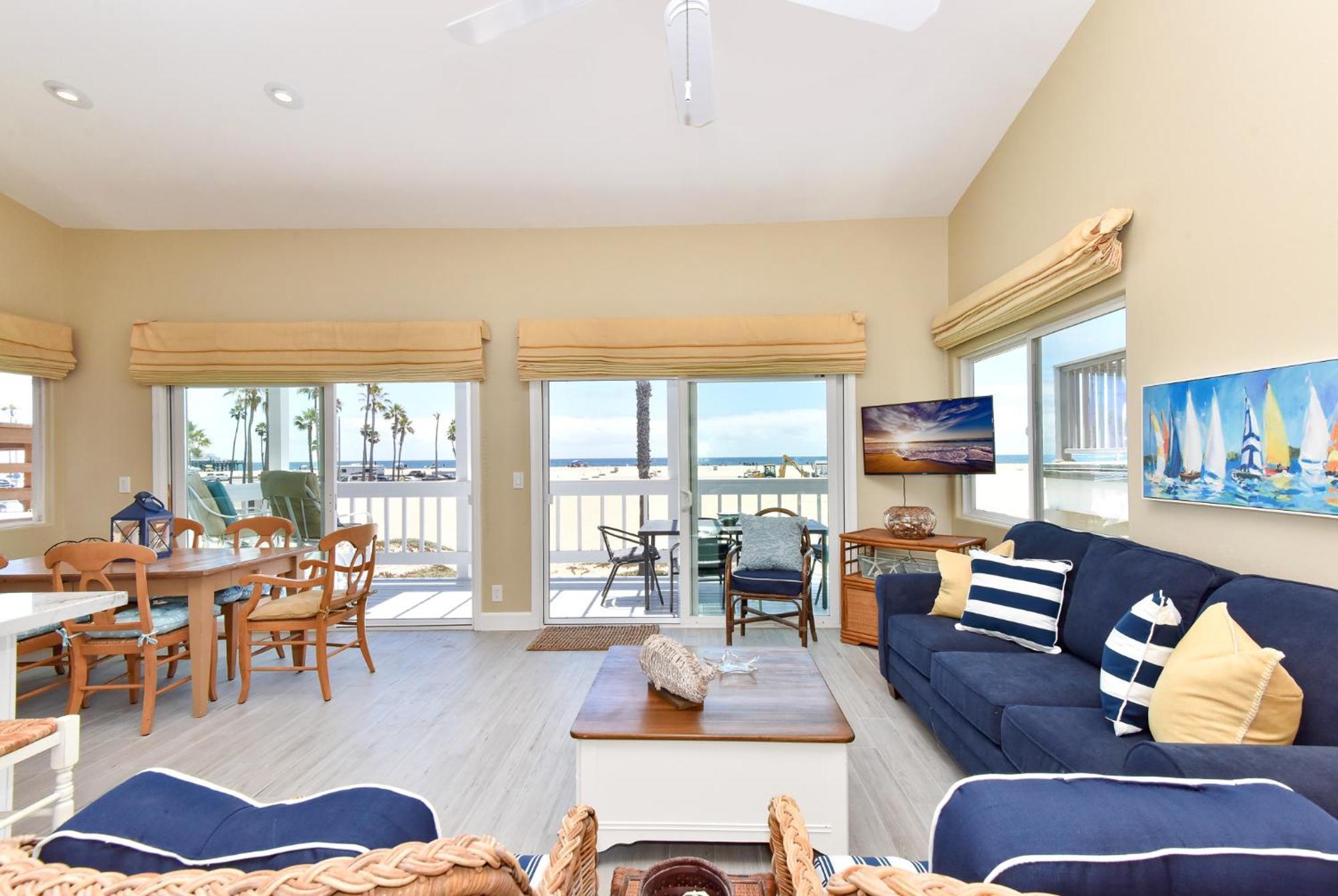 Multi Level Oceanfront With Patio On The Beach, Fire Pit And 2 Car Garage