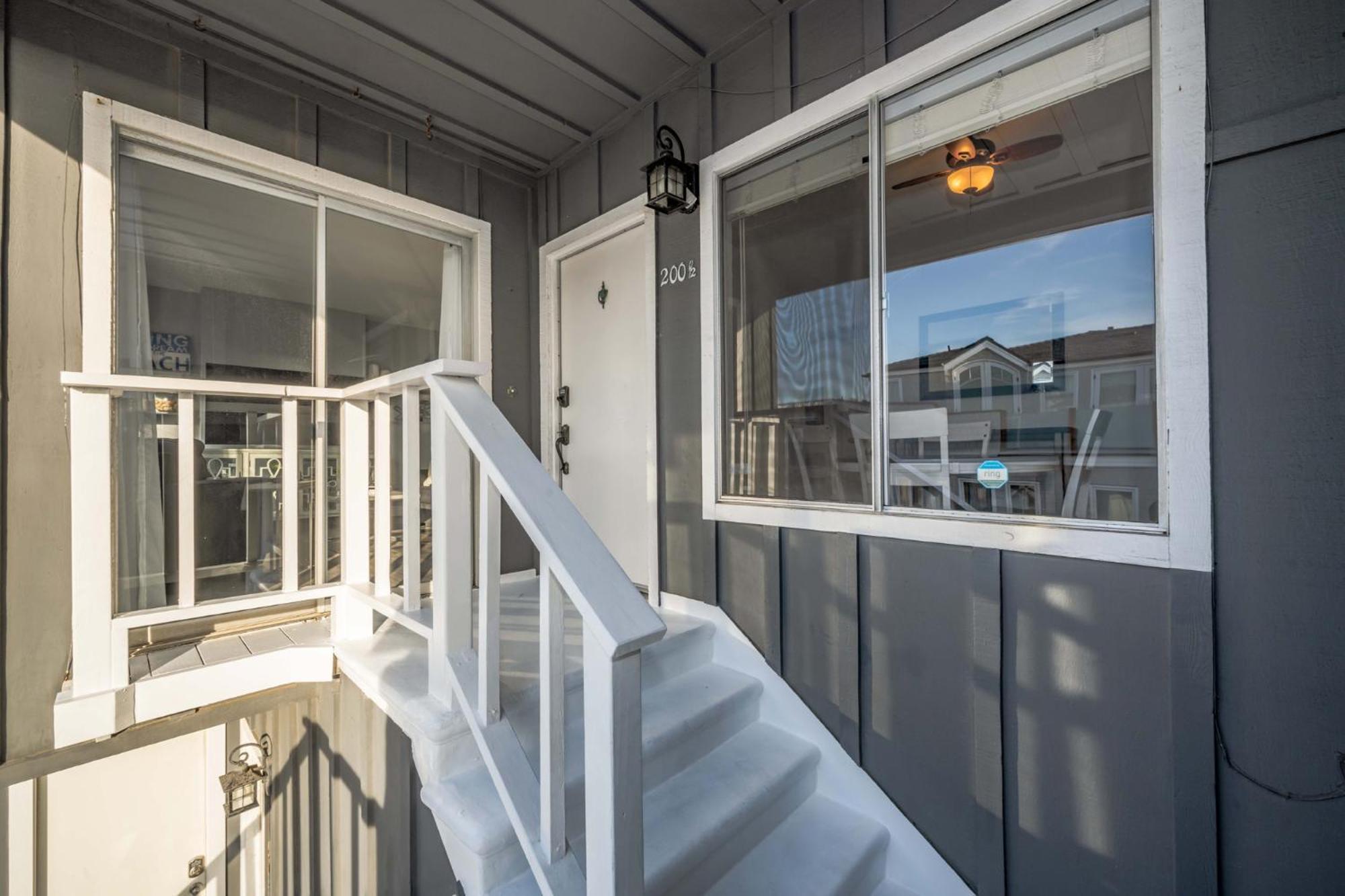 1 Bedroom In The Back Of Our Oceanfront Holiday home Newport Beach