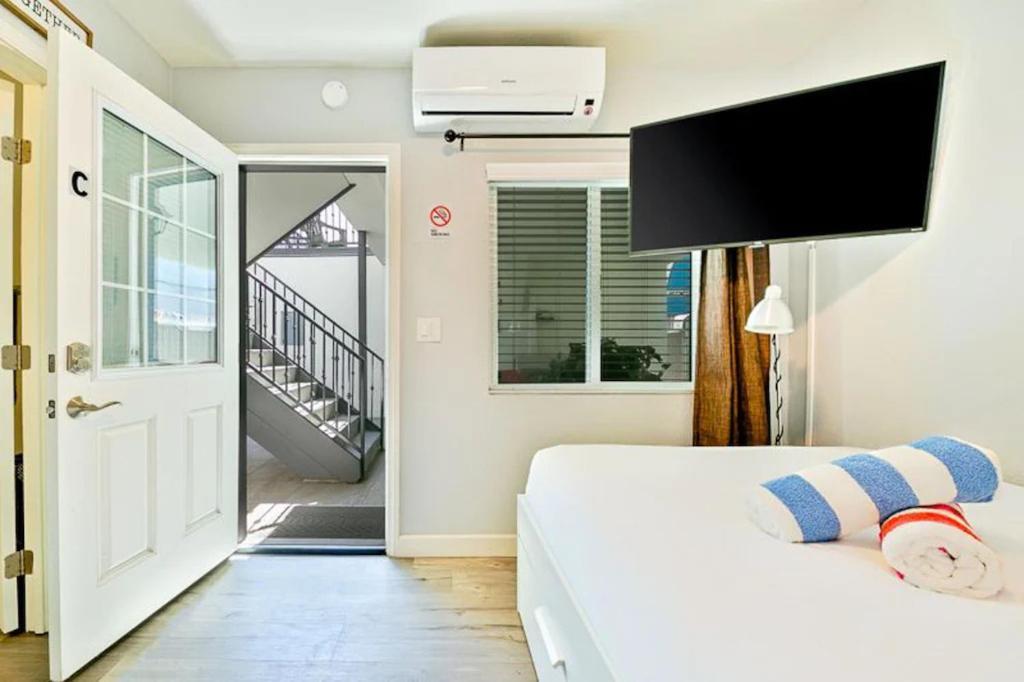 Holiday home 4 Bedroom Across From The And Boardwalk