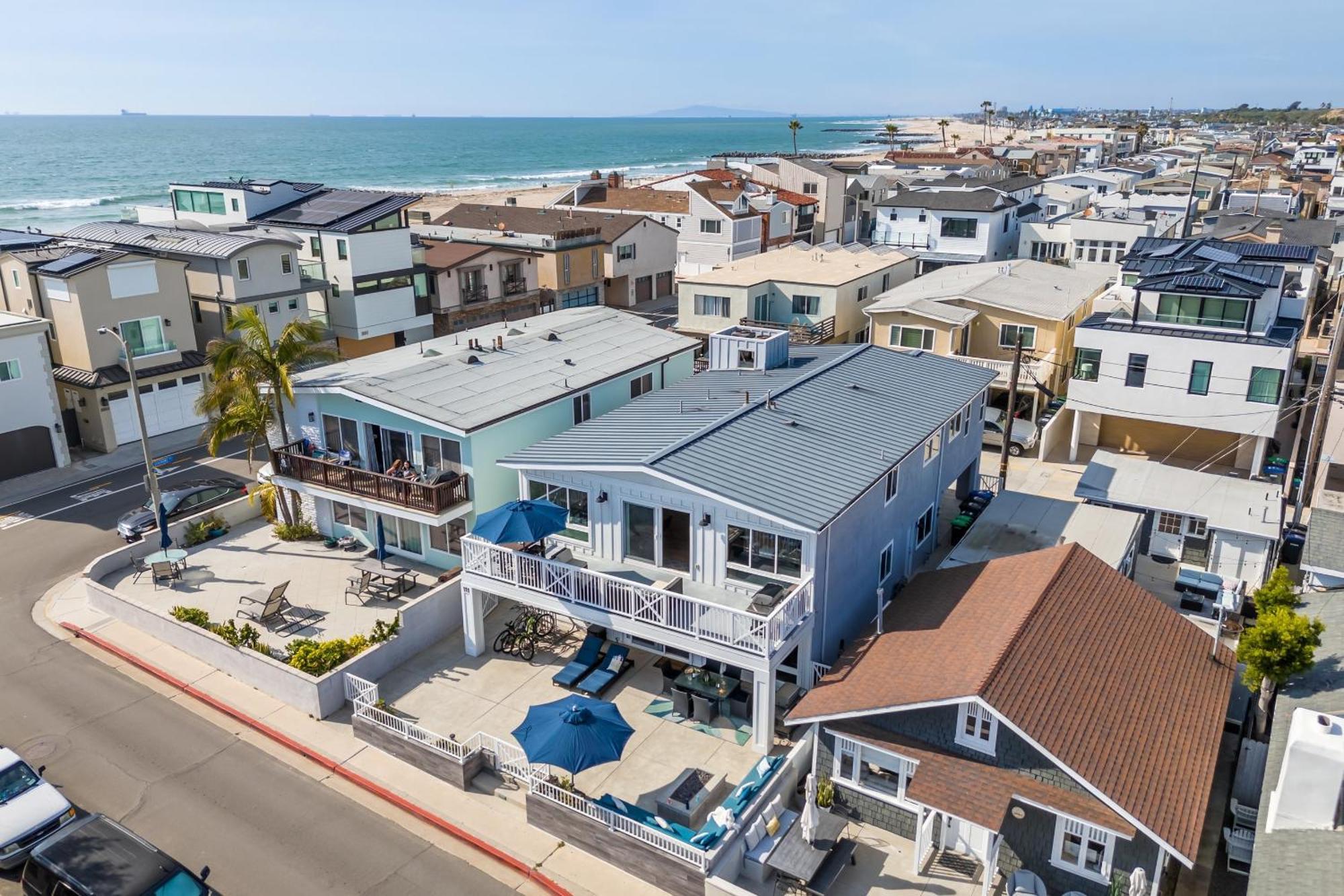 Holiday home Ocean Breeze Buyout By Avantstay Steps To
