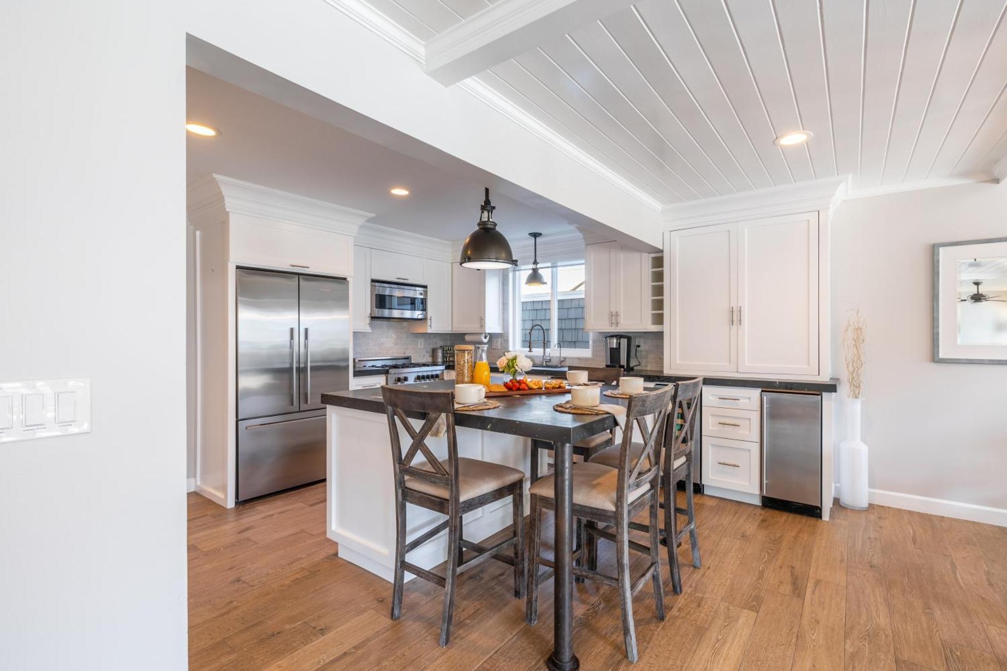 Holiday home Ocean Breeze Buyout By Avantstay Steps To *