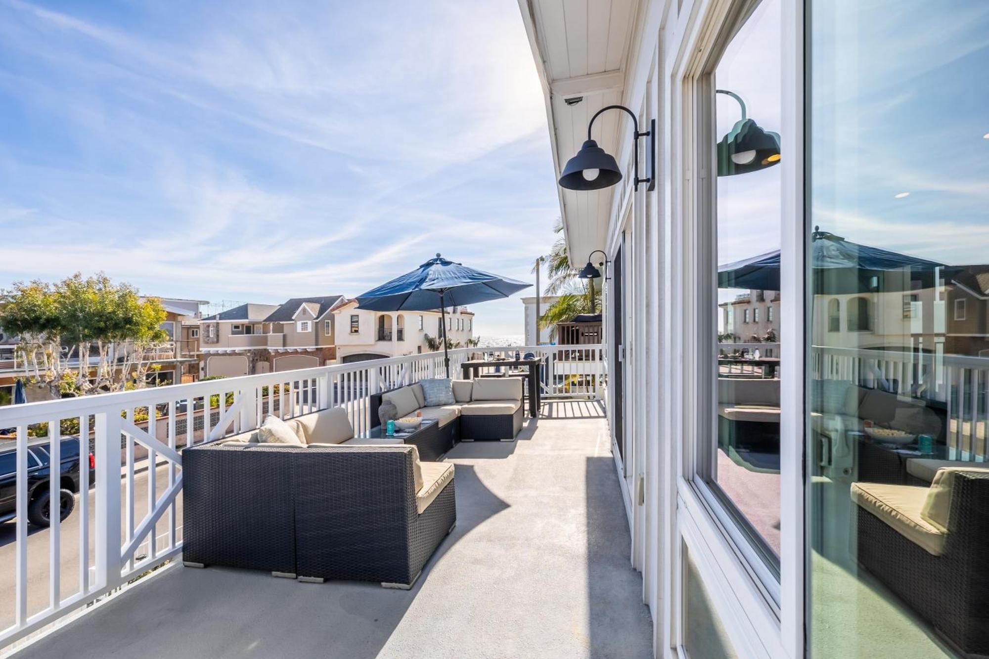 Ocean Breeze Buyout By Avantstay Steps To Holiday home Newport Beach