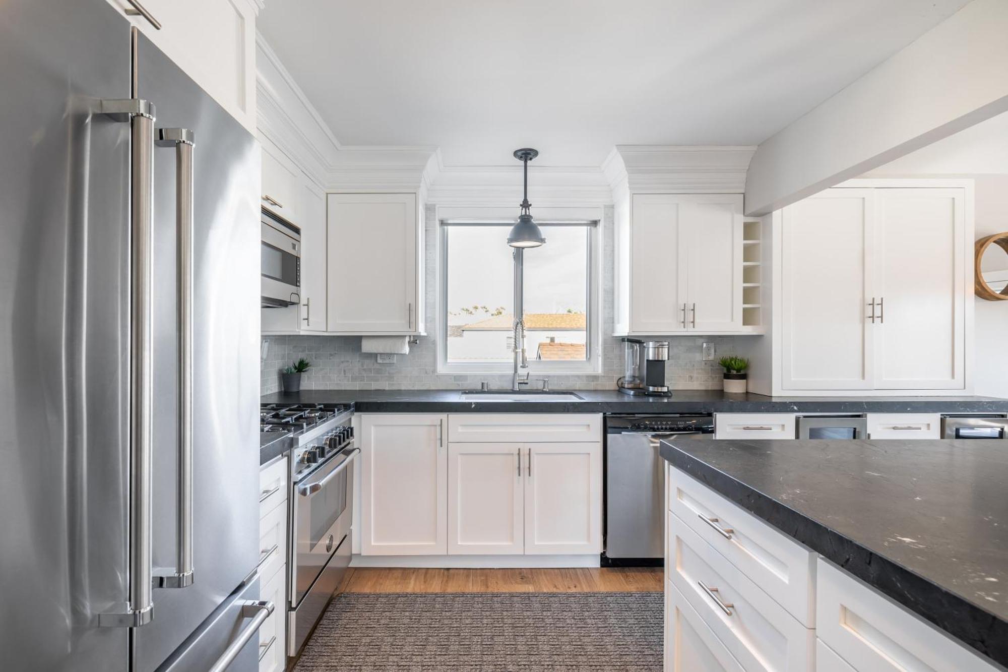 Ocean Breeze Buyout By Avantstay Steps To Holiday home