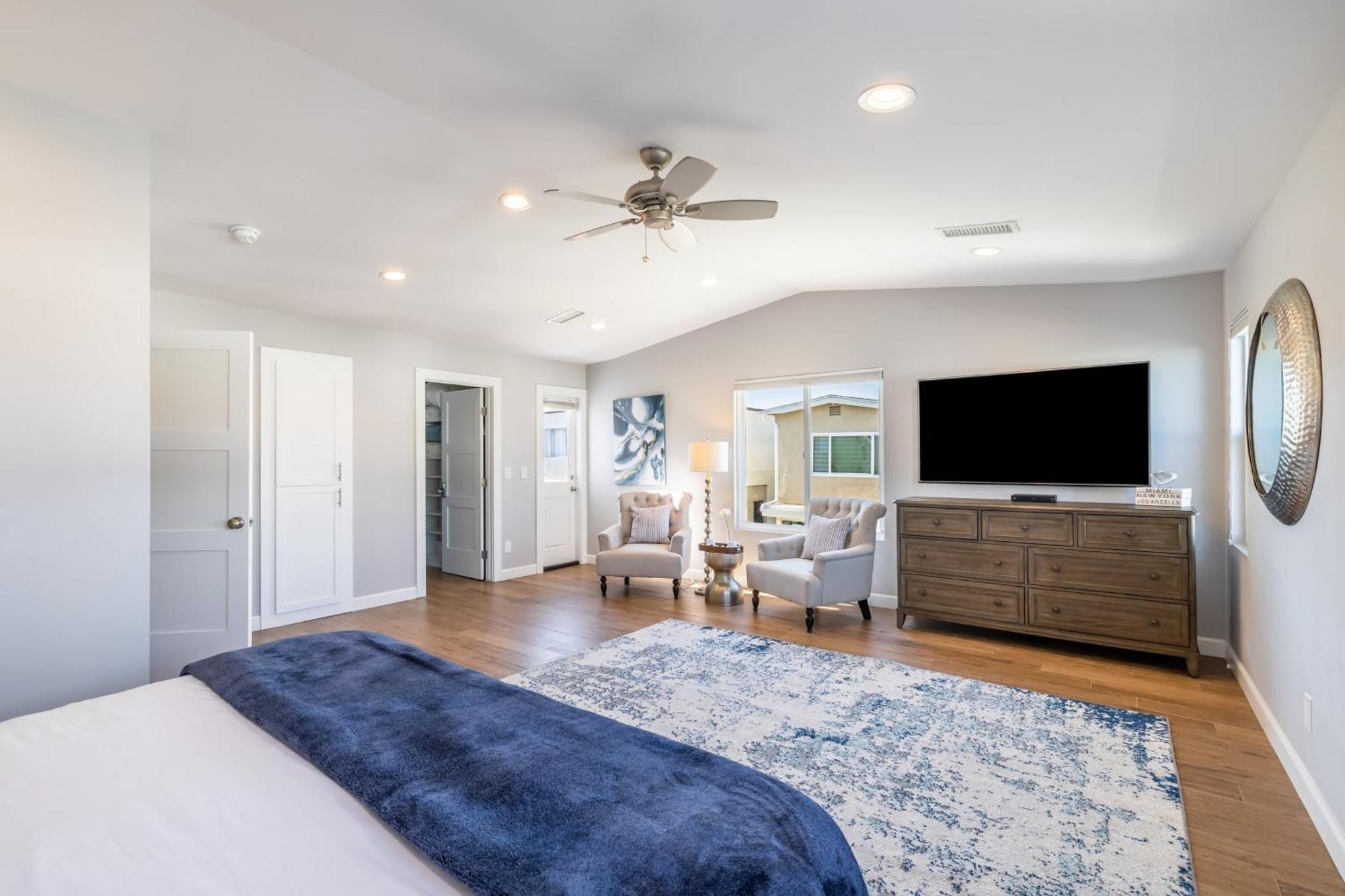 Holiday home Ocean Breeze Buyout By Avantstay Steps To Newport Beach