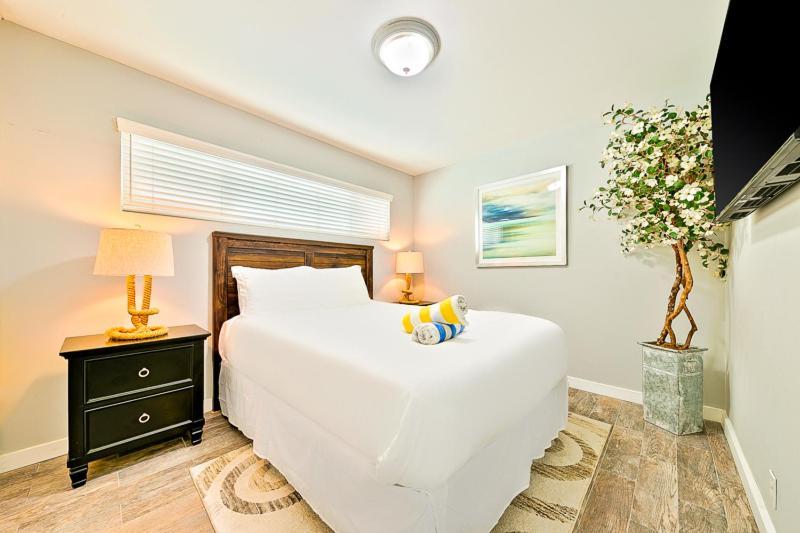 6 Bedroom With Rooftop Deck Between The Bay & The *
