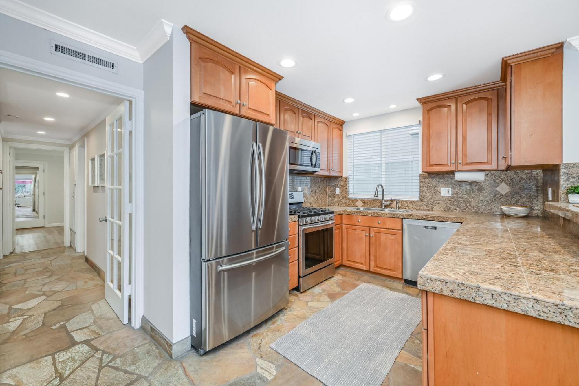 Holiday home Three Bedroom On 36th With Indoor Outdoor Living