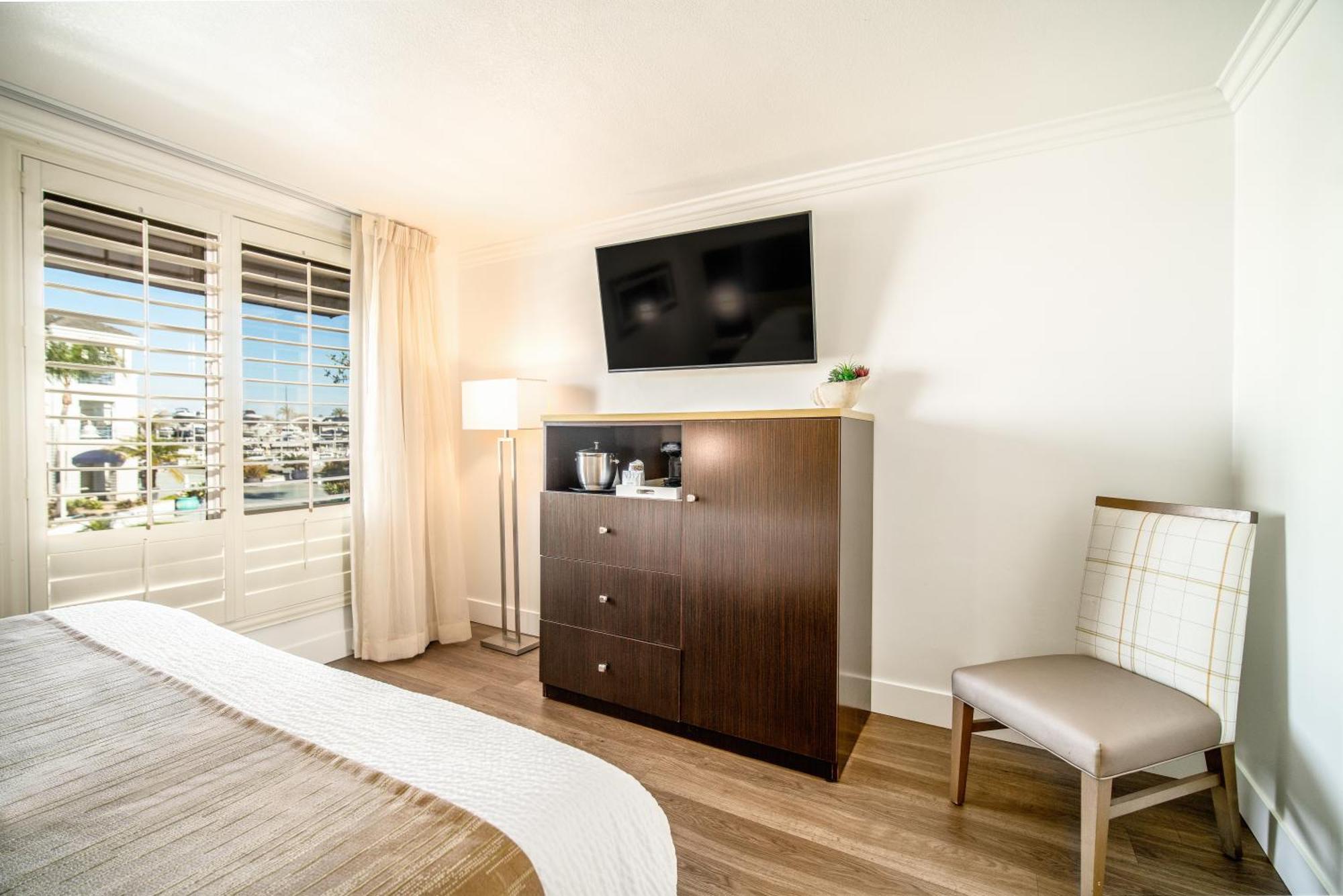 Hotel Little By The Bay Newport