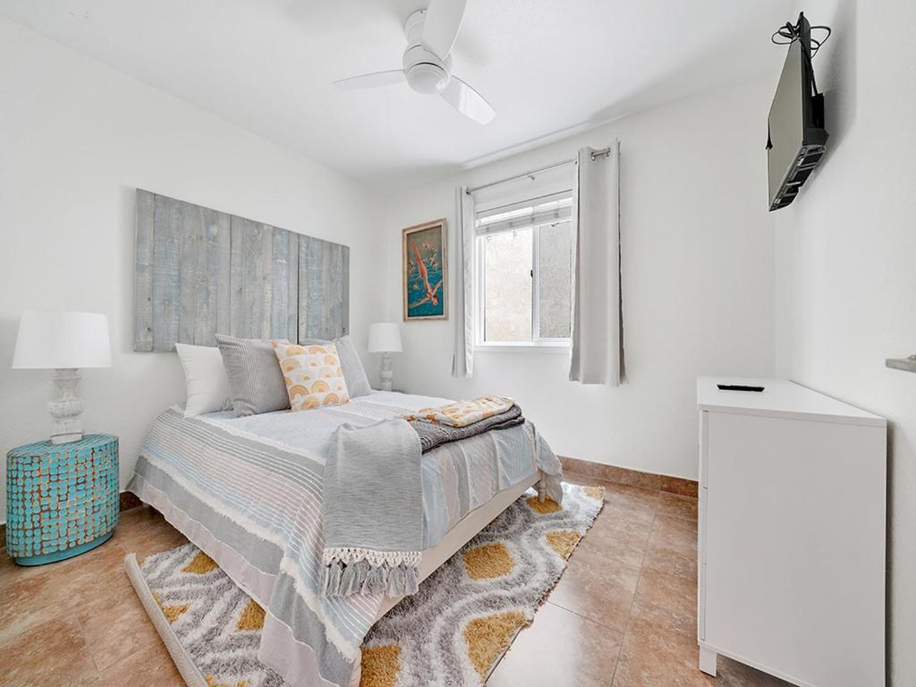 3 Bedrooms Holiday home