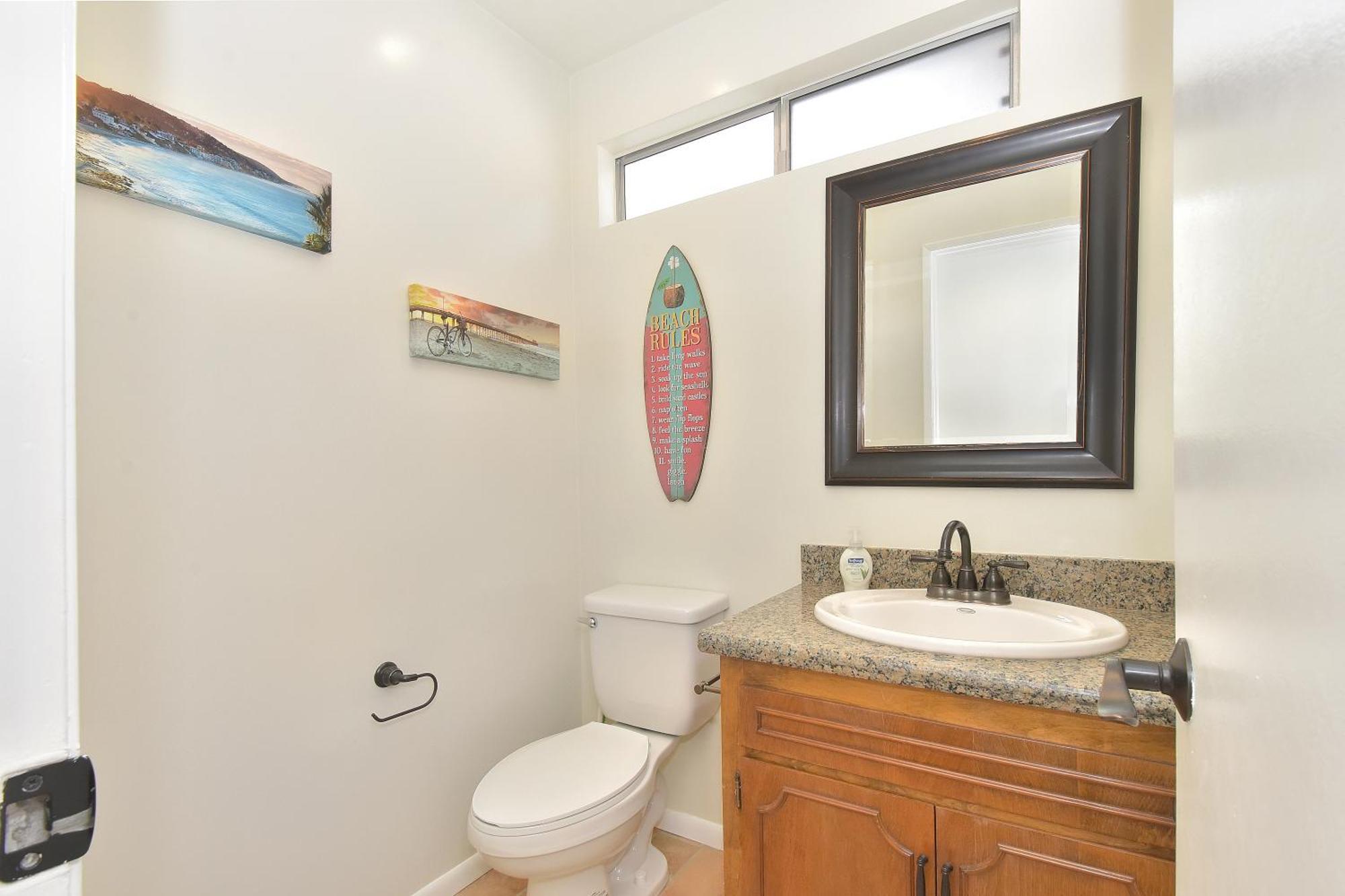 Holiday home 925 W Bay Ave Newport Beach