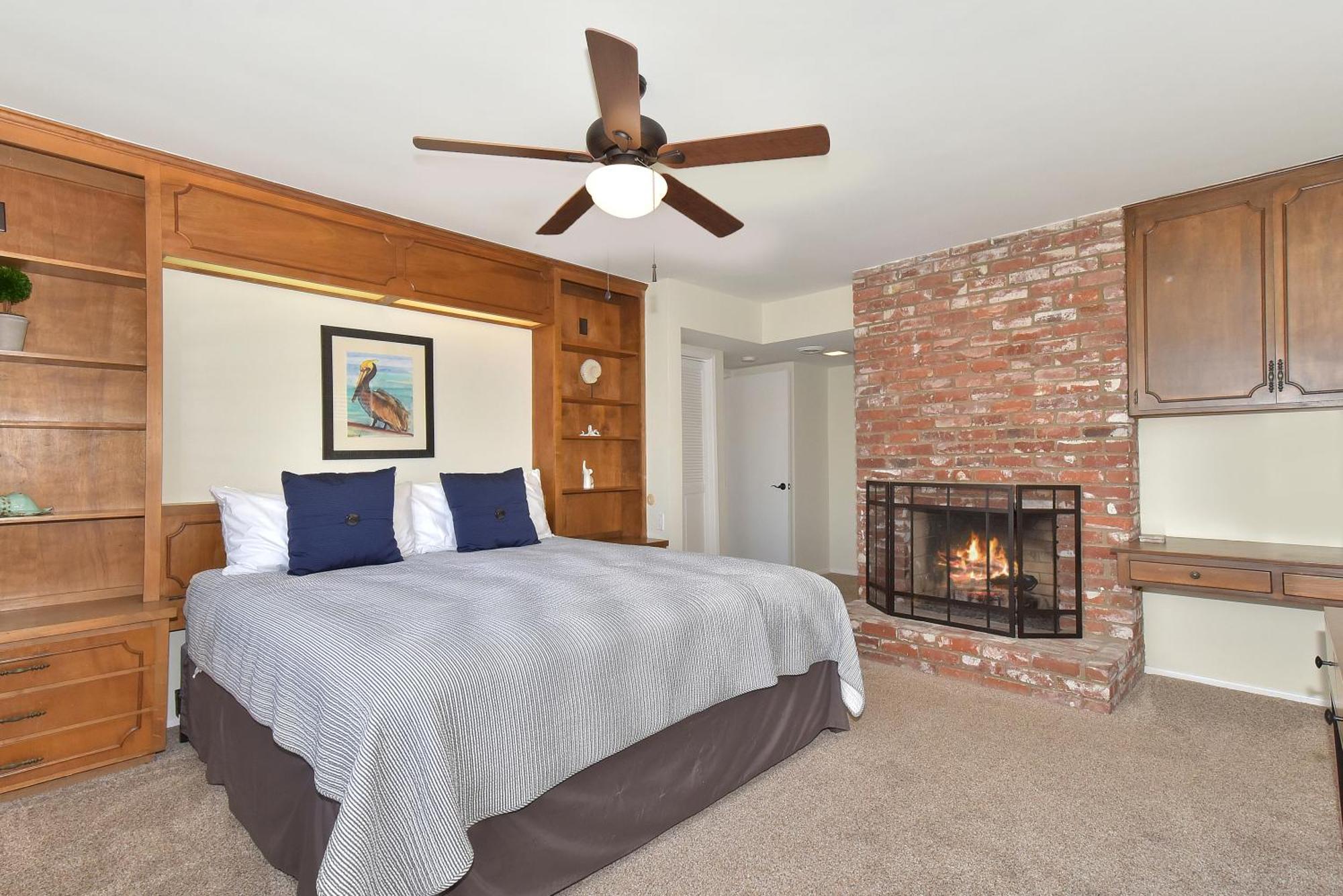 925 W Bay Ave Holiday home