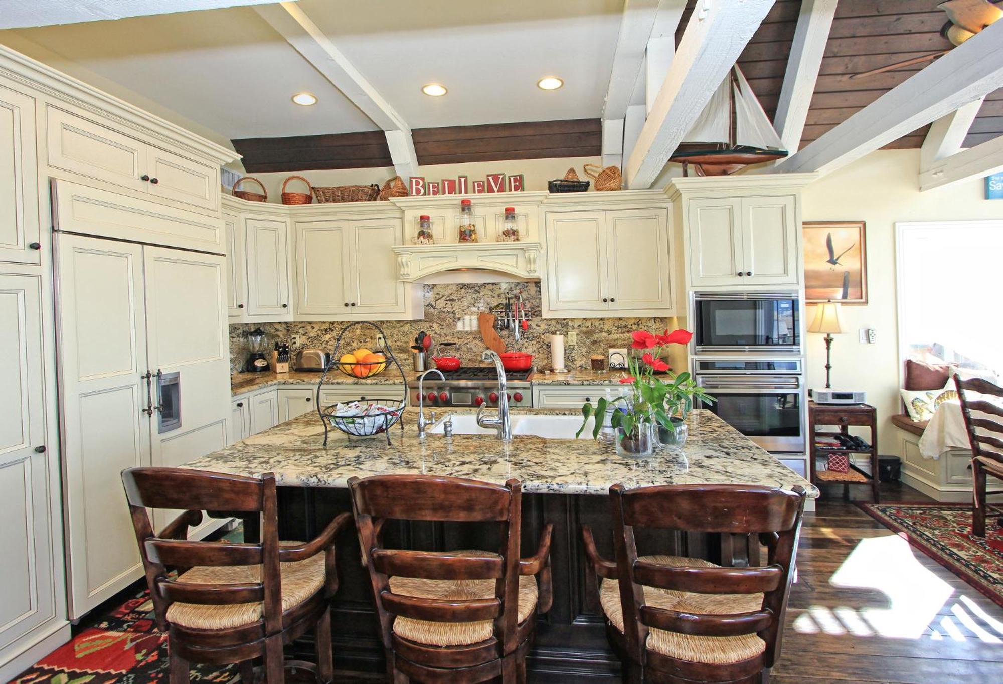 5107 Seashore Dr Holiday home