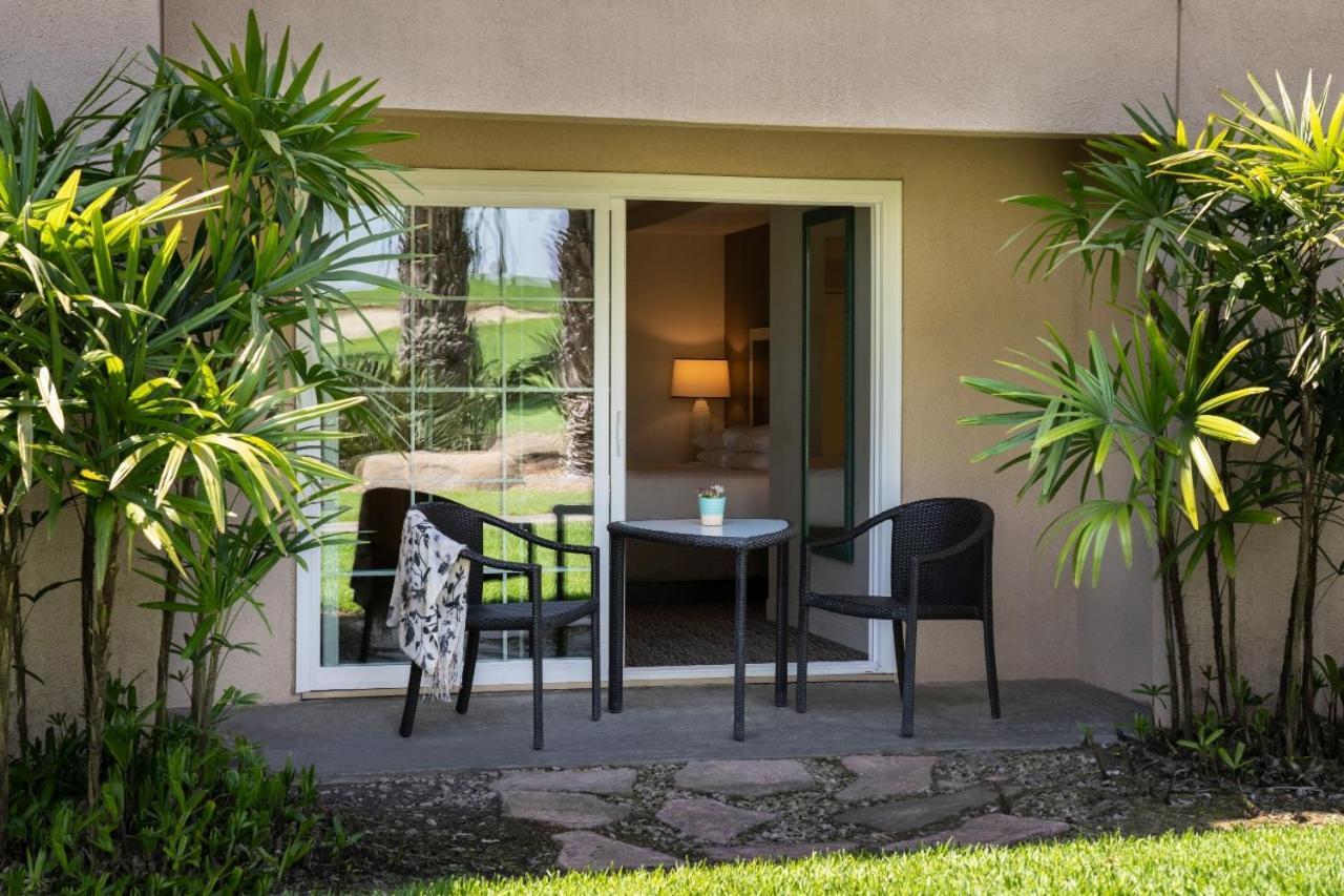 Resort Hyatt Regency Newport 4*