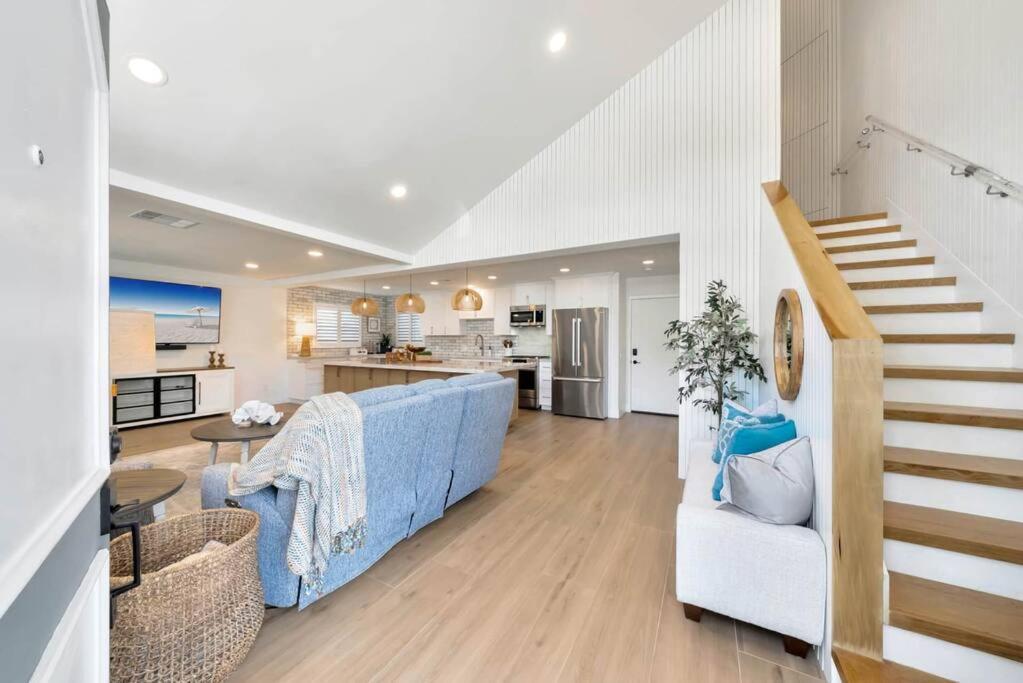Walk To The Waves Newport House Holiday home *
