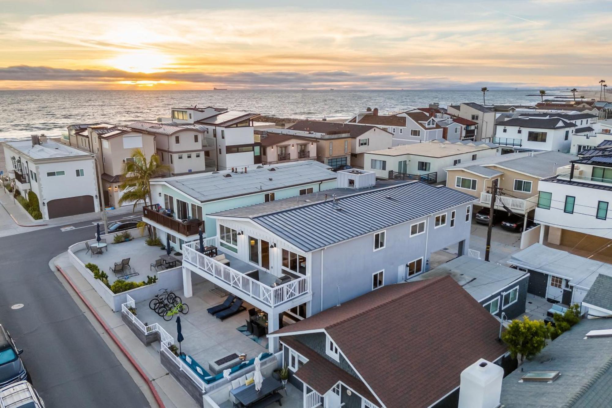 Ocean Breeze Buyout By Avantstay Steps To Holiday home Newport Beach