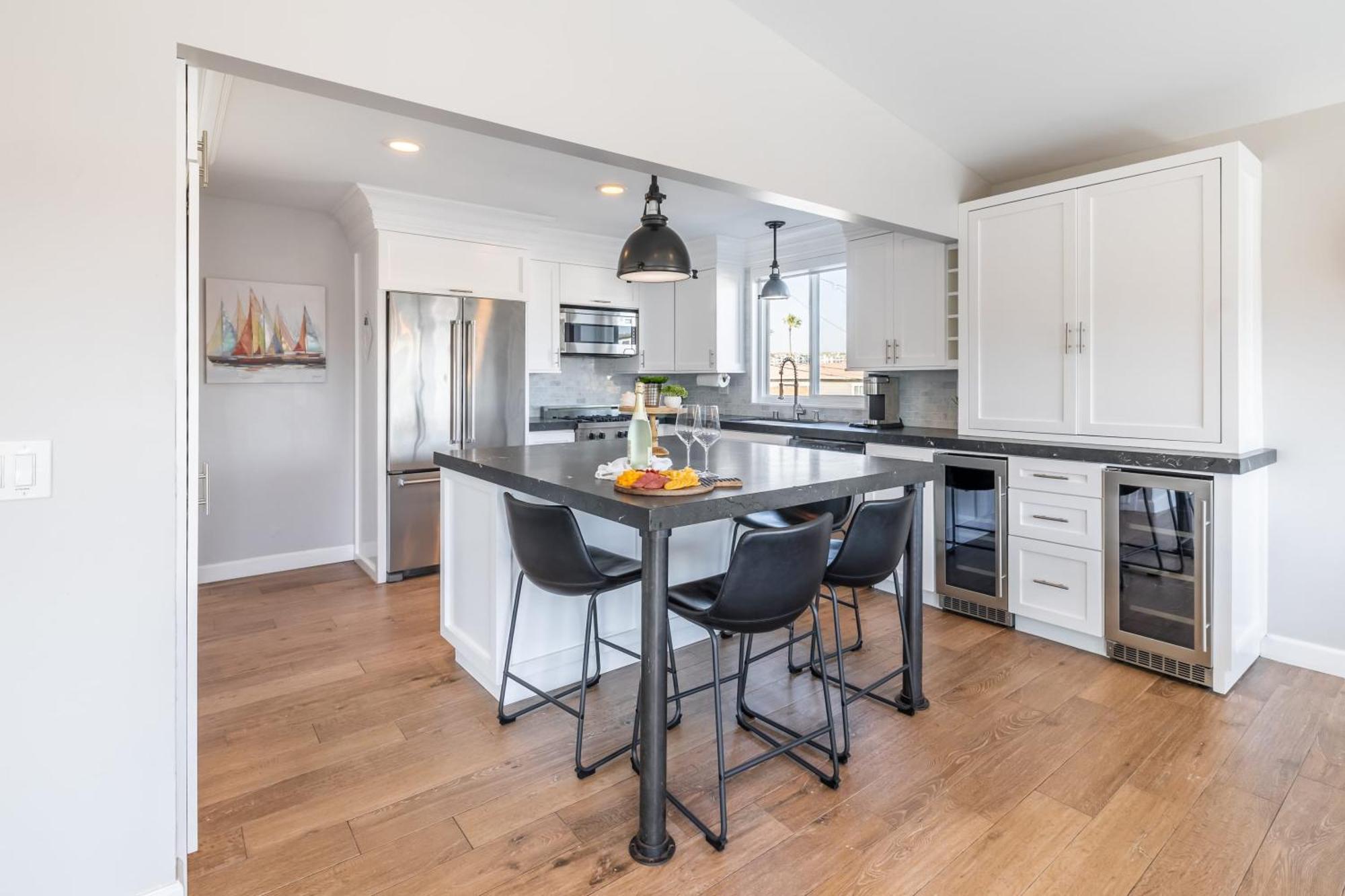 Holiday home Ocean Breeze Buyout By Avantstay Steps To *