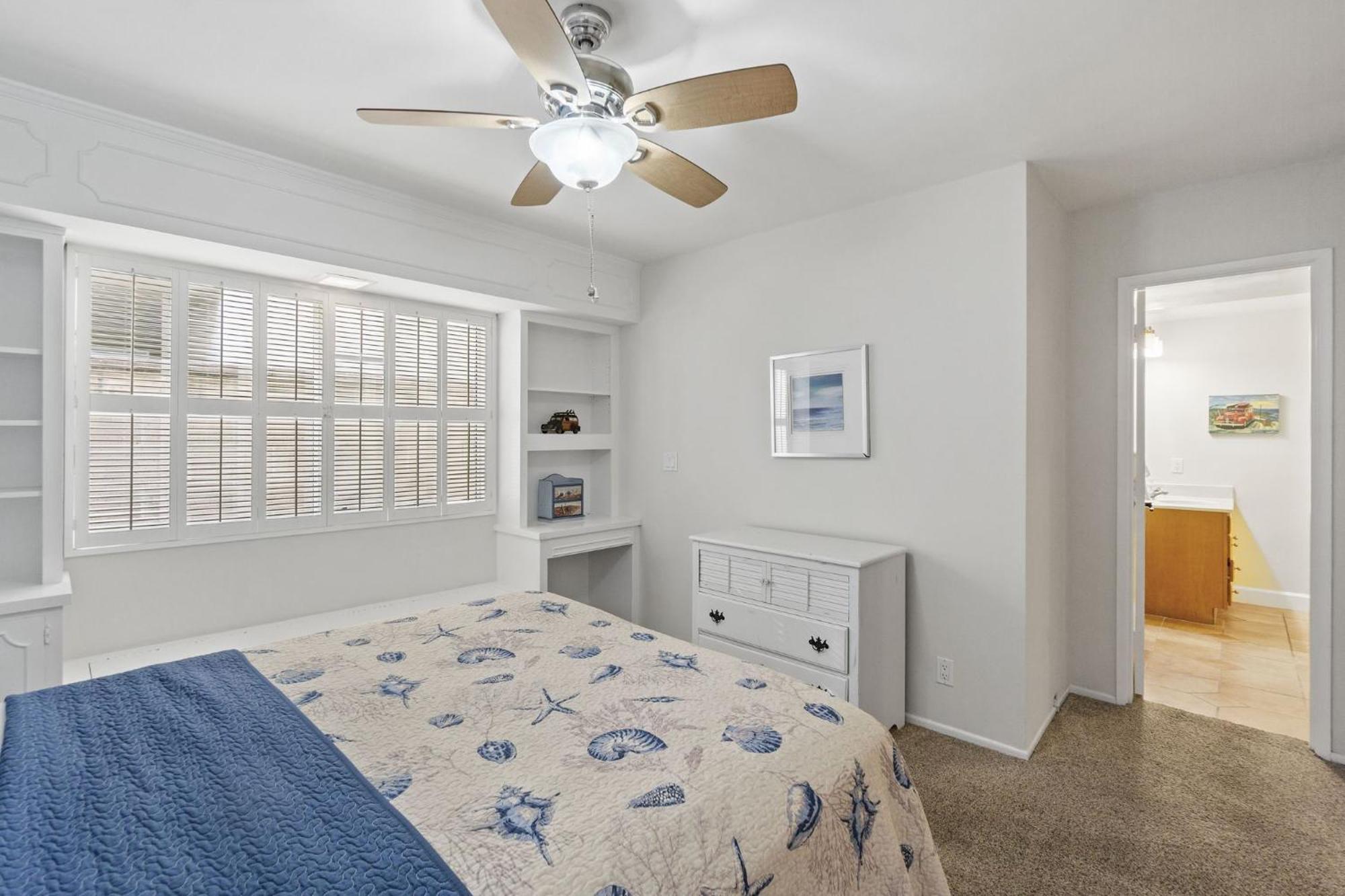 Holiday home 925 W Bay Ave *