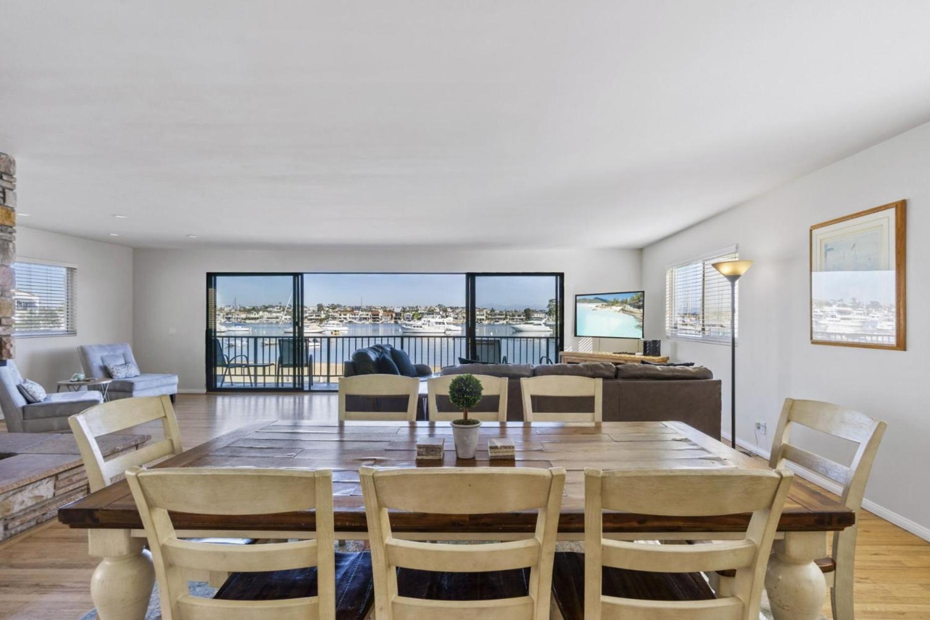 Holiday home 925 W Bay Ave *