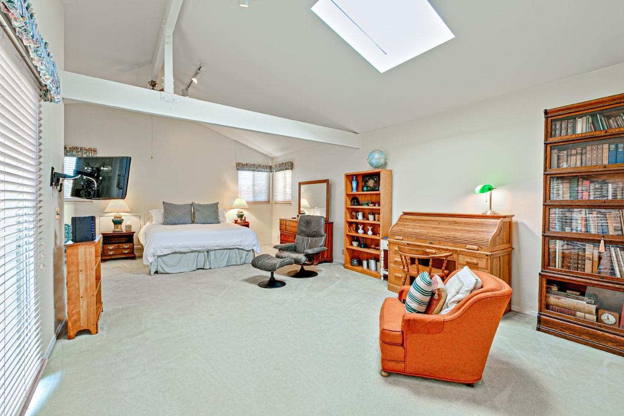 Coral House