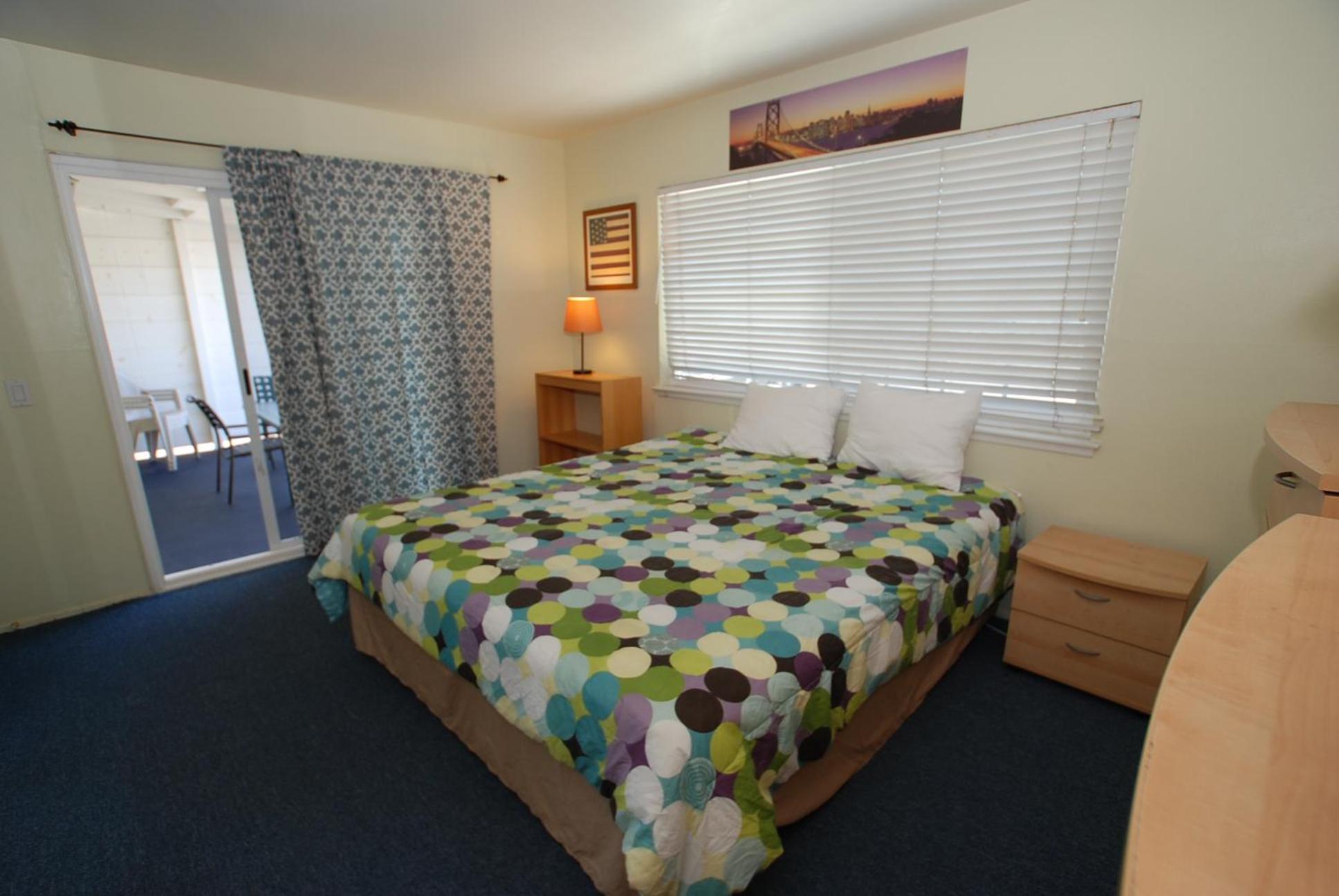 4210 Seashore Dr *