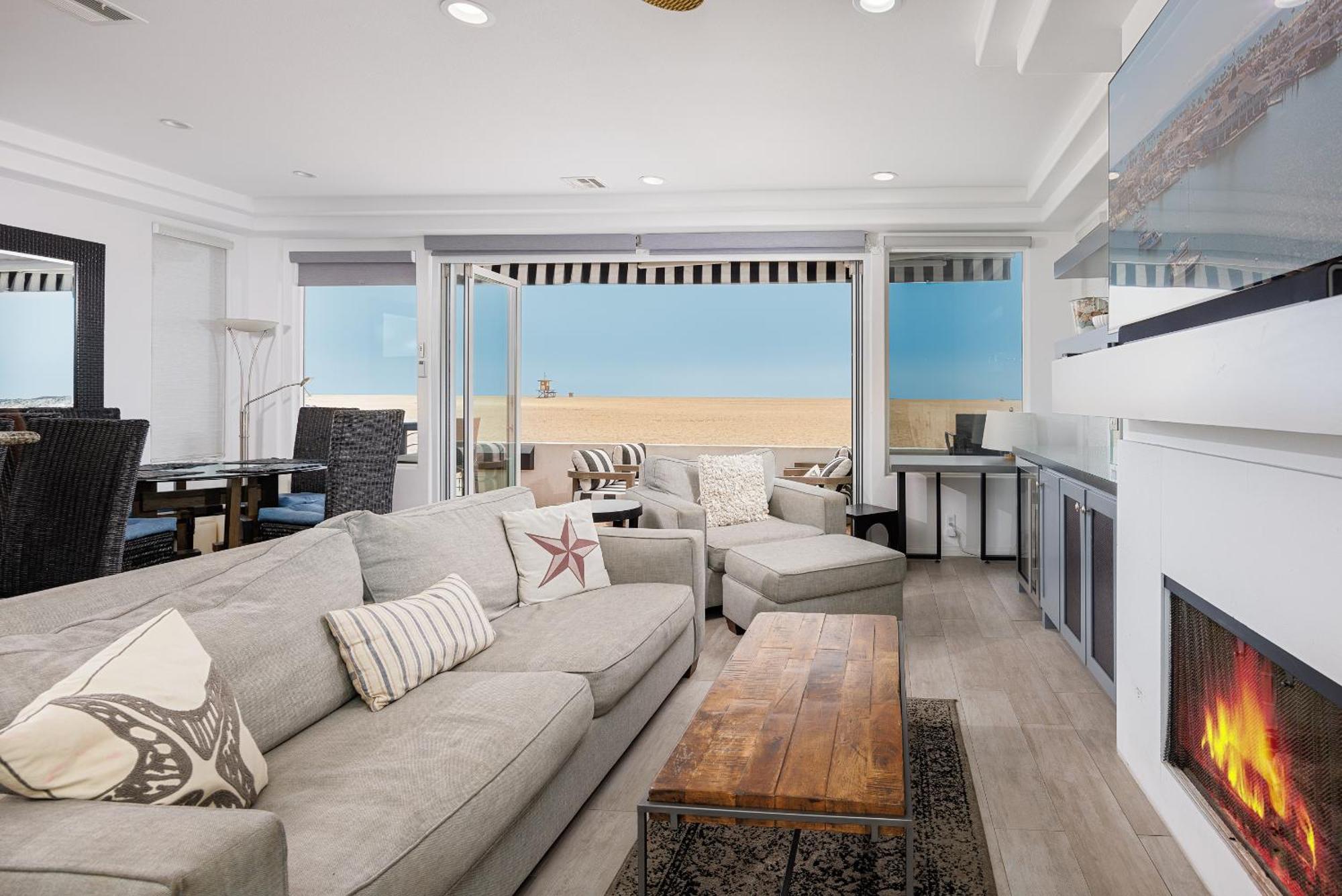 Apartment 204 E Oceanfront
