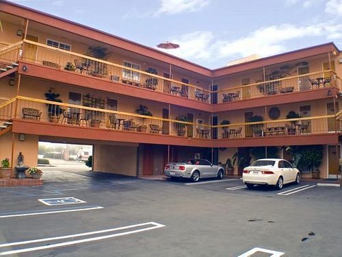 Hotel Bay Shores Peninsula 3*