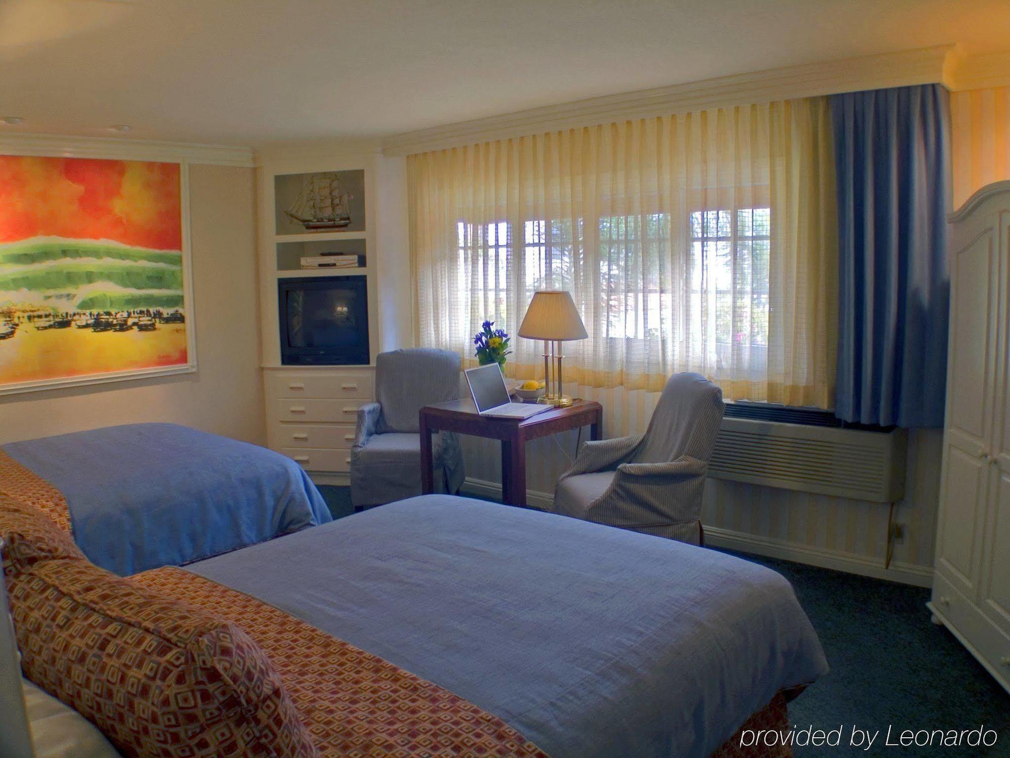 Hotel Bay Shores Peninsula Newport Beach