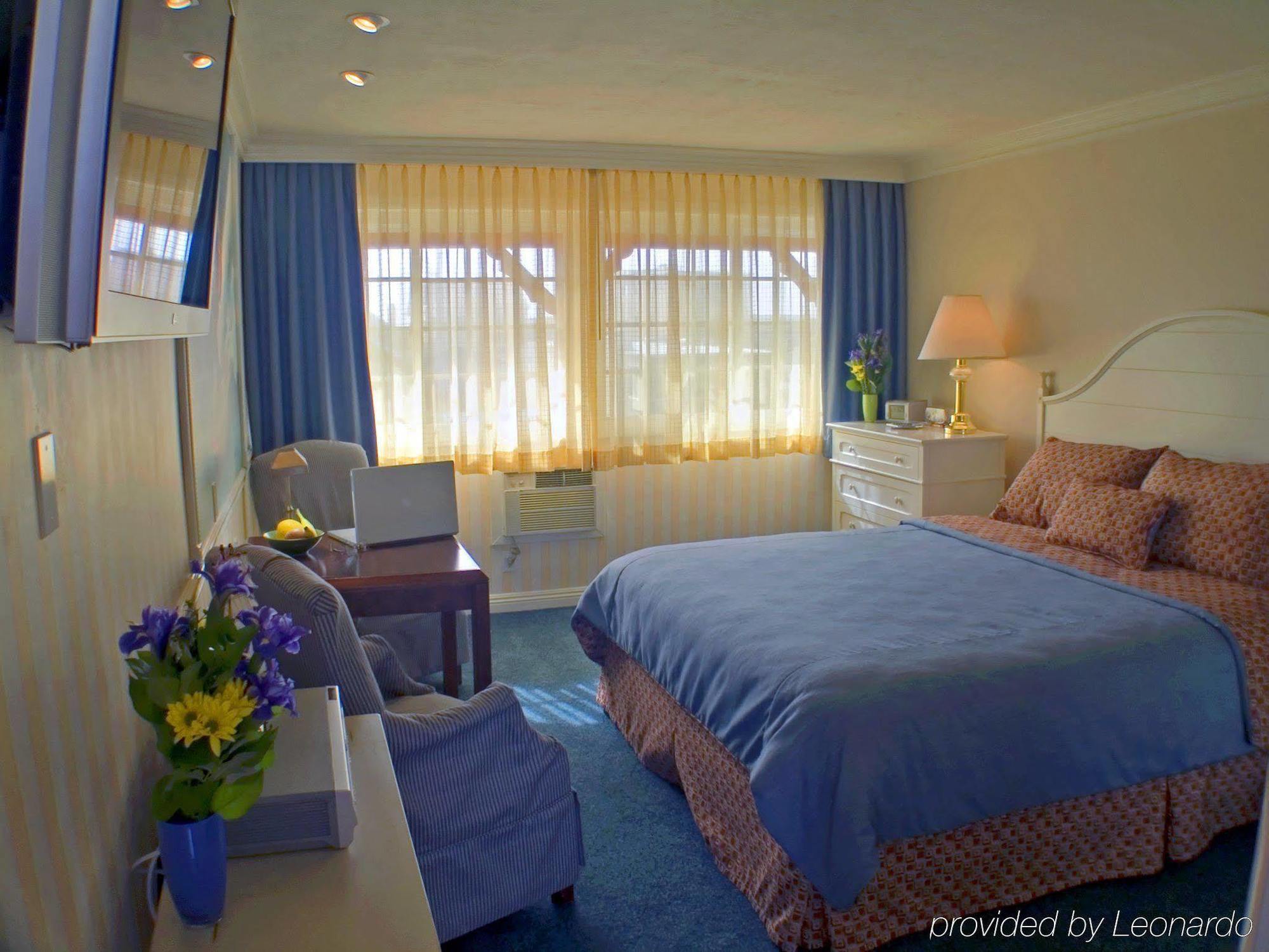 Hotel Bay Shores Peninsula Newport Beach