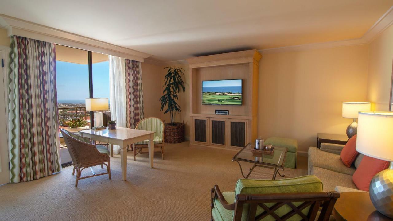 Hotel Fashion Island 5*